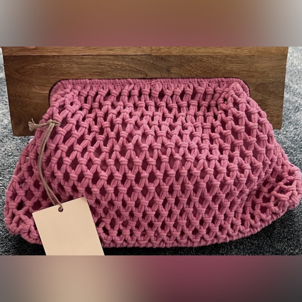 New Day pink cotton crochet knit clutch